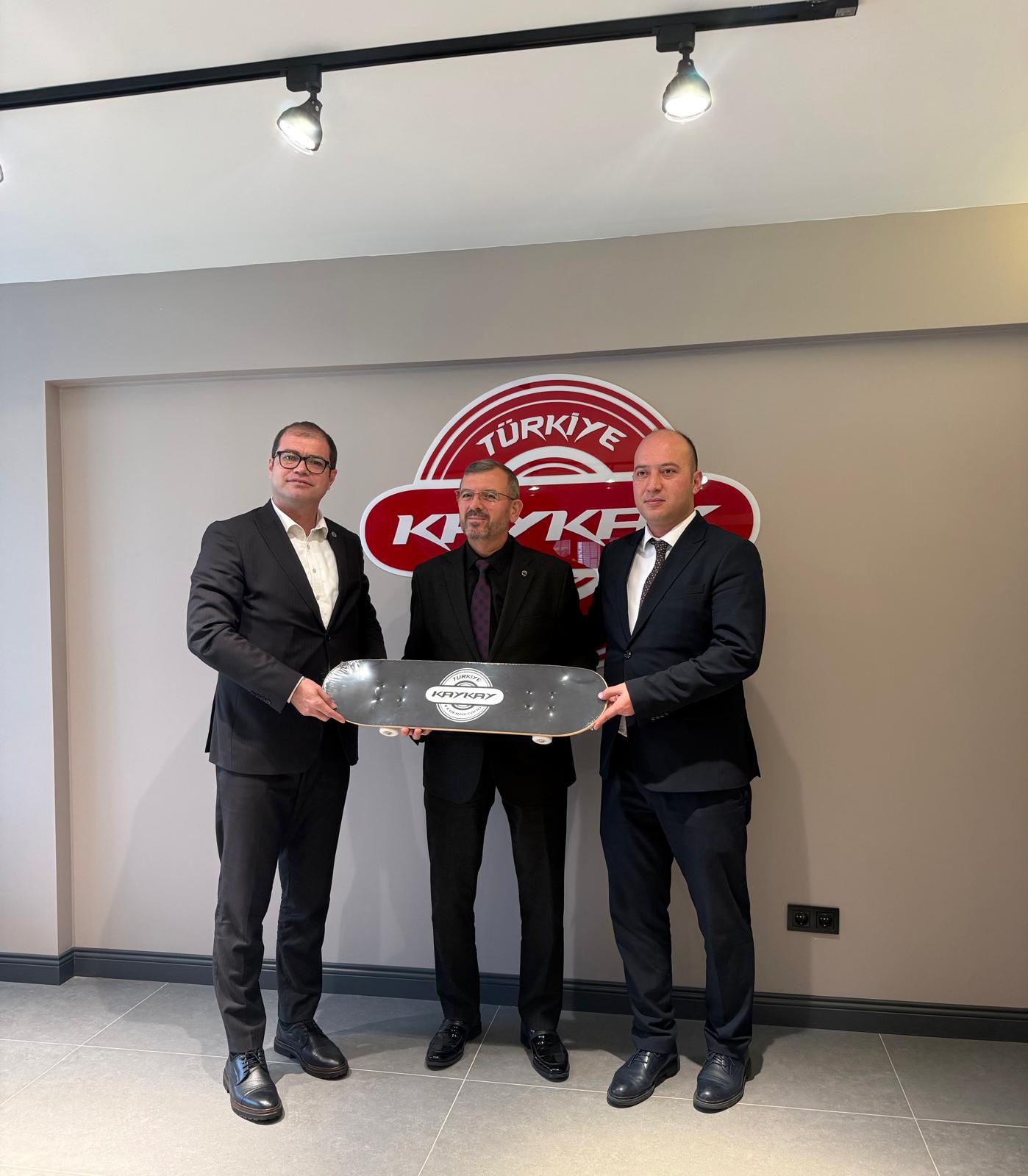 Balıkesir Büyükşehir Belediyesi’nden Türkiye Kaykay Federasyonu’na Ziyaret